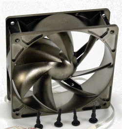http://www.duiops.net/hardware/pcsuenos/images/prd_silenx_ixtrema_pro120_14dba_38mm_g4.gif